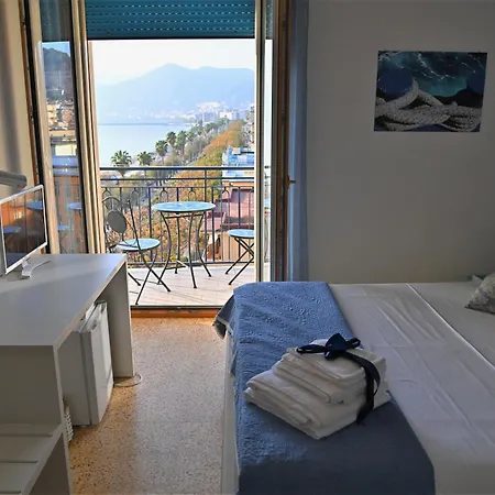 Terrazza Marconi Apartment Salerno Exterior photo