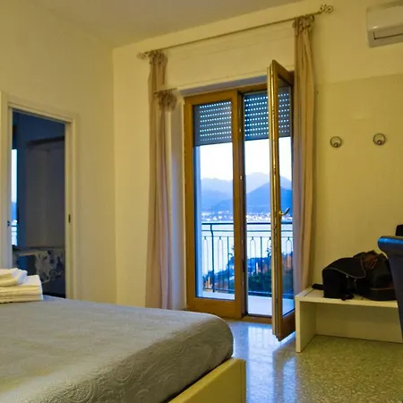Terrazza Marconi Apartment Salerno Exterior photo
